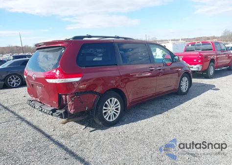 2013 Toyota Sienna Xle V6 8 Passenger from USA, damaged, VIN 5TDYK3DC8DS403830